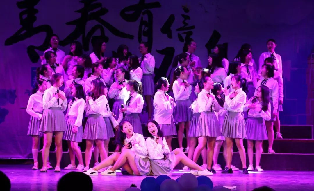 畢業(yè)聯(lián)歡晚會(huì)活動(dòng)策劃書(shū)怎么寫